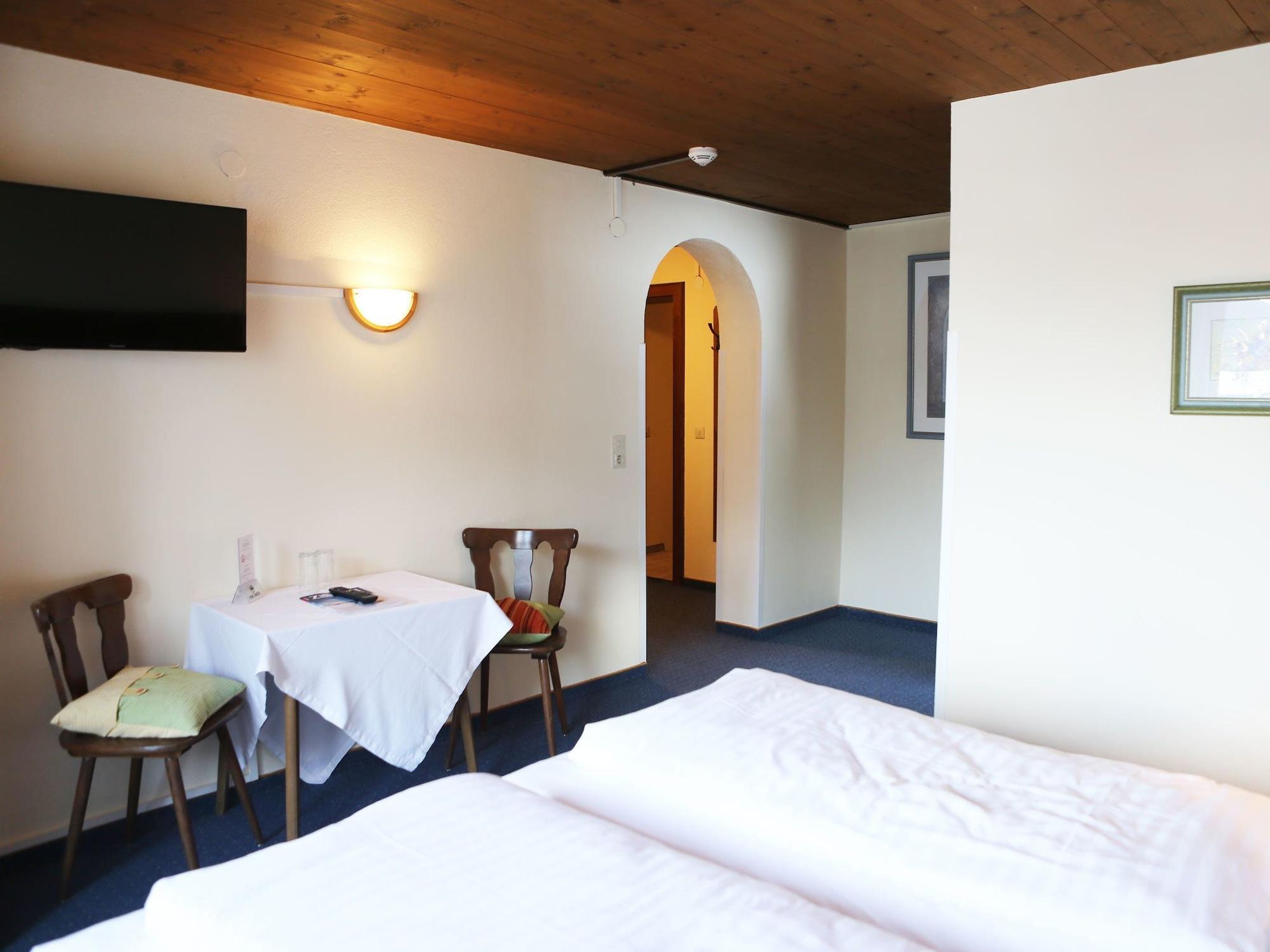 Gasthof Pension Madseiterhof Tux Extérieur photo